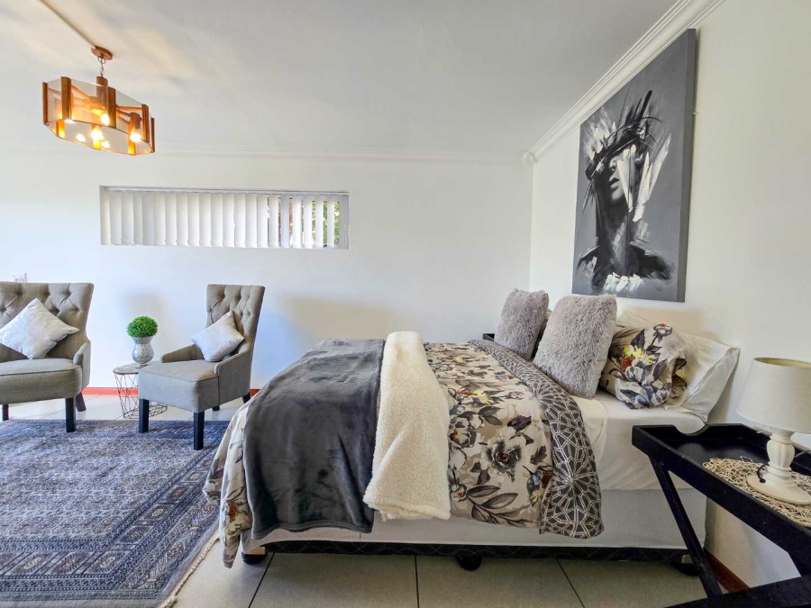 4 Bedroom Property for Sale in Stilbaai Wes Western Cape